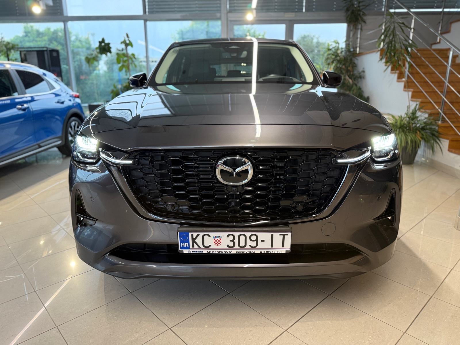 Mazda CX-60 D Homura Skyactiv-D 254, HR auto, fotografija 2