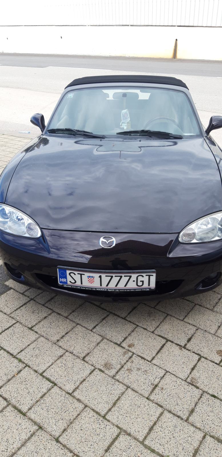 Mazda MX-5 1,6 i, fotografija 4