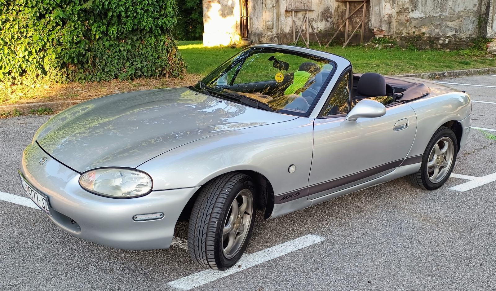 Mazda MX-5 1,6 i, fotografija 2