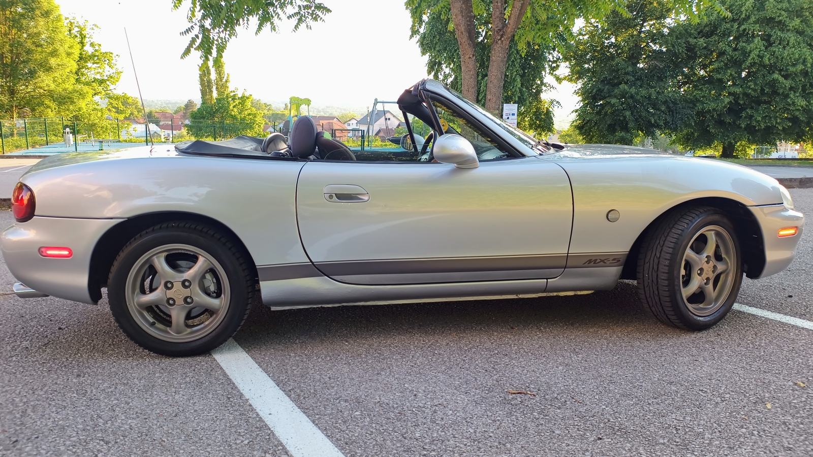 Mazda MX-5 1,6 i, fotografija 5