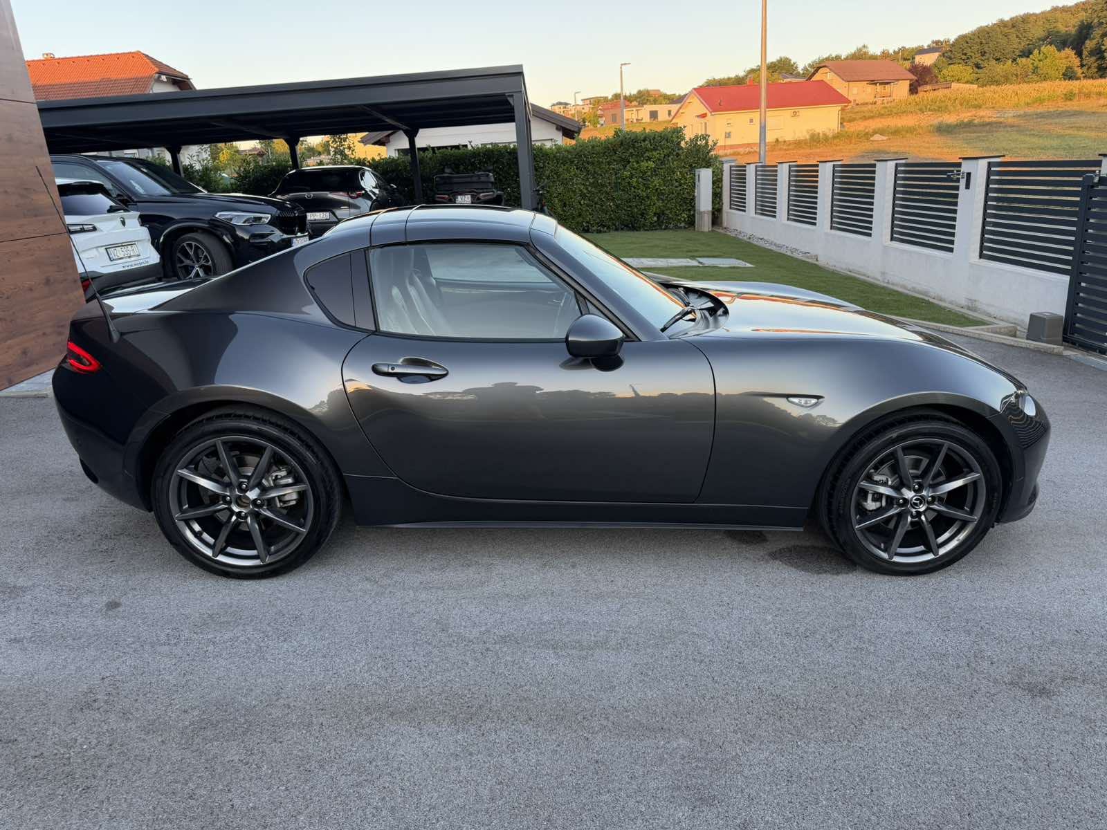 MAZDA MX-5 RF, 2017. 2.0,118 KW,BOSE,SERVIS,2 seta,REG 06/2027, fotografija 7