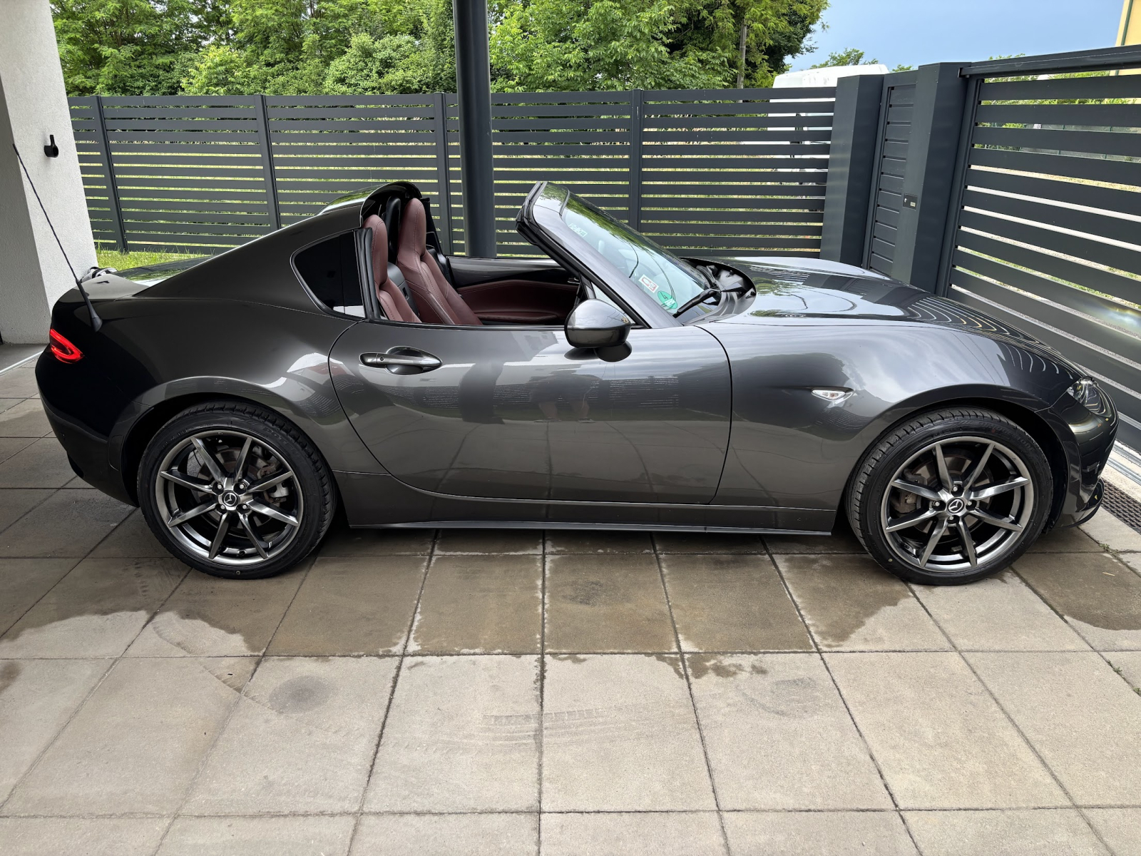 Mazda MX-5 RF ND G160 2.0 SPORTS LINE, MACHINE GREY, BOSE, SMEĐA KOŽA, fotografija 3