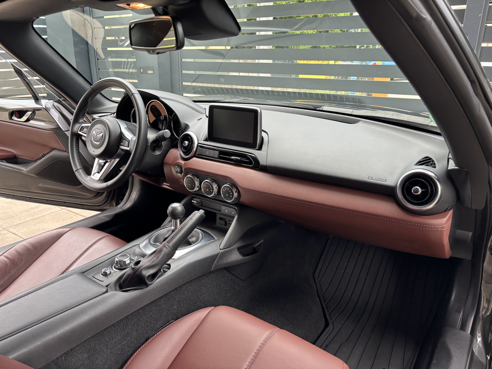 Mazda MX-5 RF ND G160 2.0 SPORTS LINE, MACHINE GREY, BOSE, SMEĐA KOŽA, fotografija 12