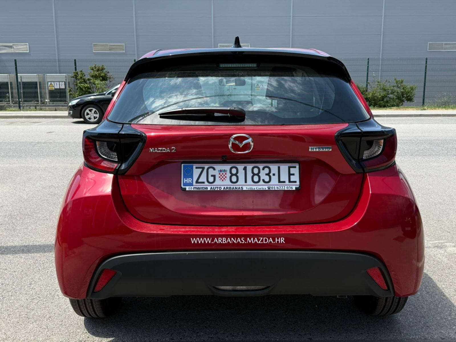 Mazda2 Hybrid 1.5 116hp AT FWD Centre-Line - 5000 km, jamstvo 6 godina, fotografija 4