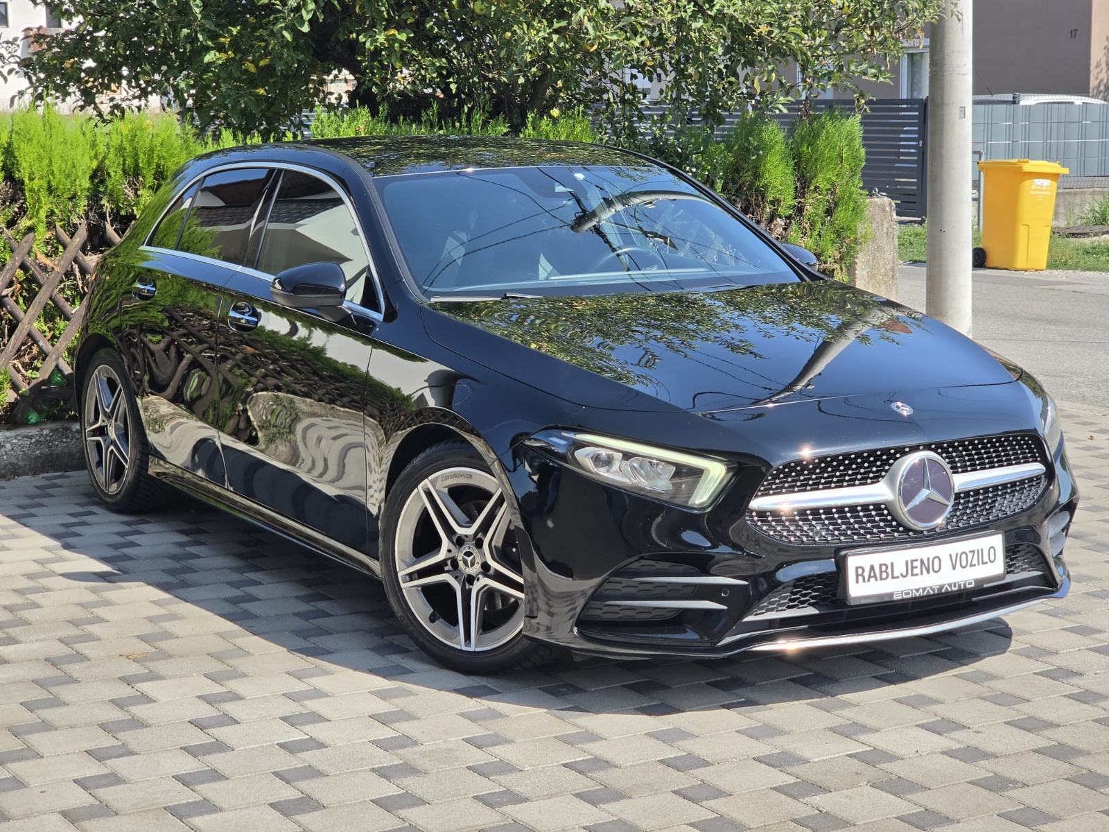 MB A-Klasa - A180 - 140 ks❗️3 x AMG❗️AMBI - KAMERA ● JAMSTVO, pogled izvana - slika 3