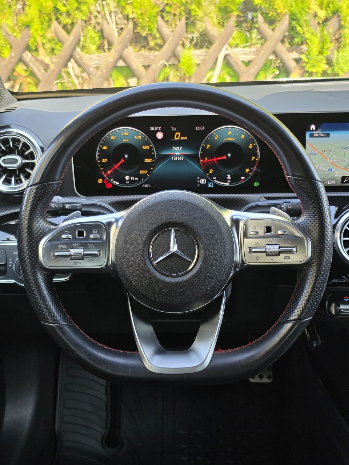 MB A-Klasa - A180 - 140 ks❗️3 x AMG❗️AMBI - KAMERA ● JAMSTVO, fotografija 16
