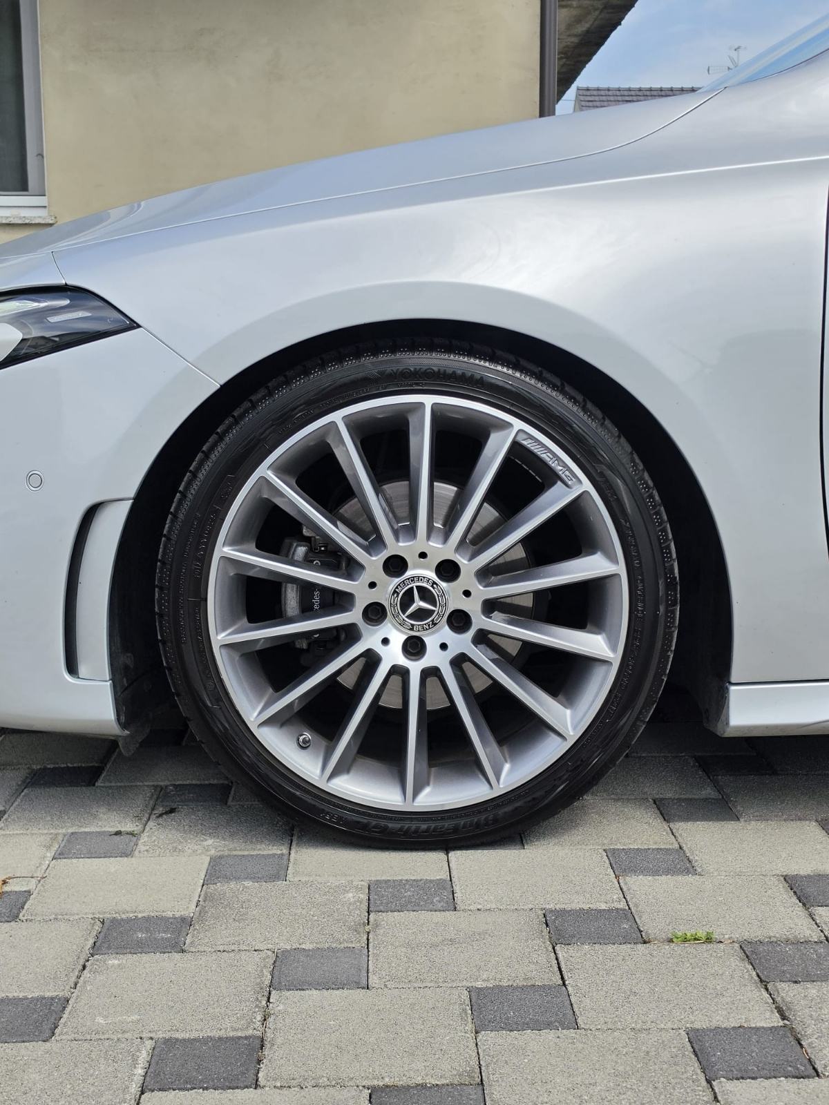 MB A200 - 163 ks ● 3 x AMG ● PANO-BURMESTER-MULTIBEAM ● JAMSTVO, fotografija 9