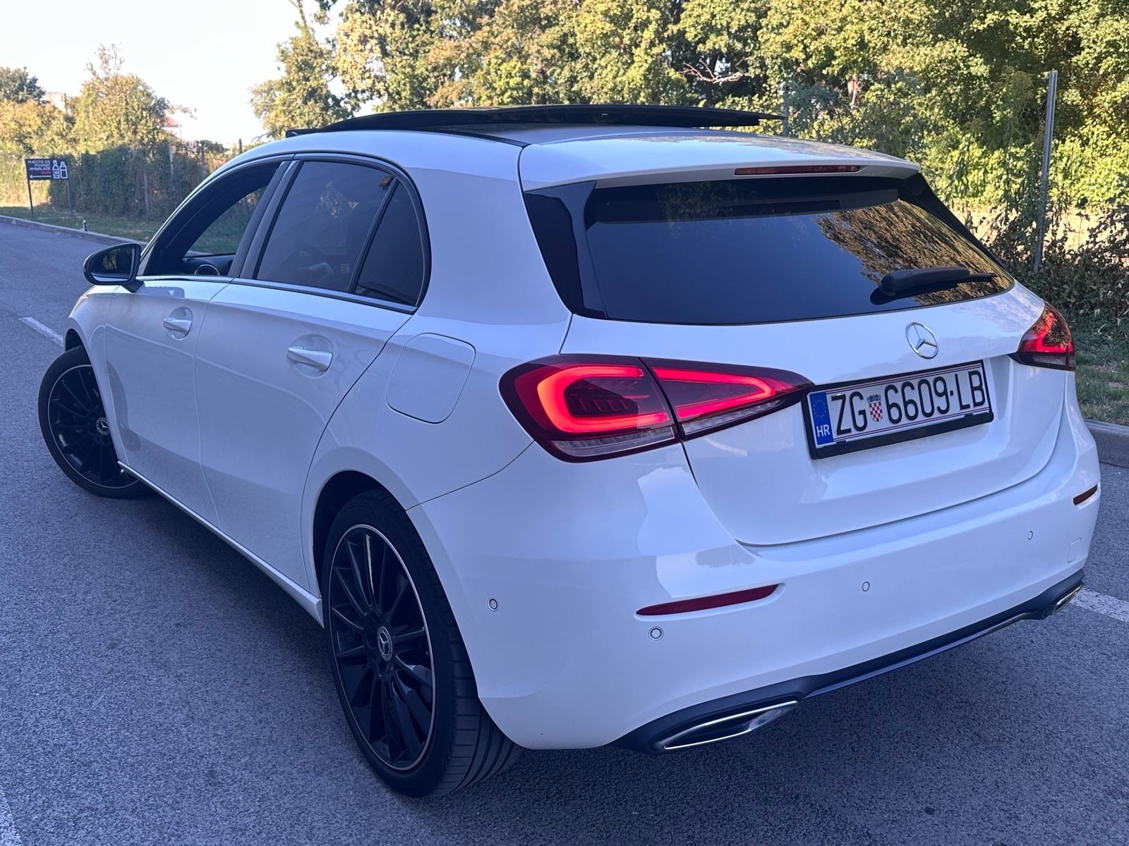 MB A220 4MATIC•100TKM•PANO•AMBI•WIDE SCREEN•BURMESTER•MRTVI KUT, fotografija 3