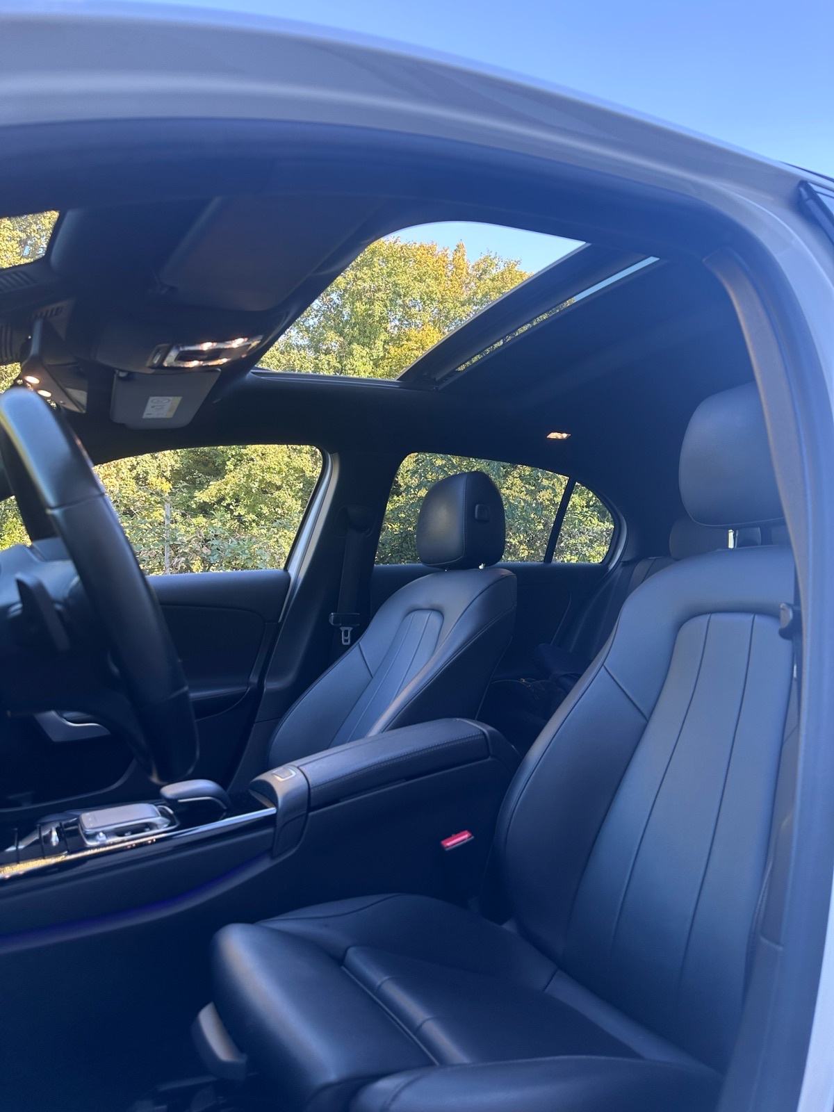 MB A220 4MATIC•100TKM•PANO•AMBI•WIDE SCREEN•BURMESTER•MRTVI KUT, fotografija 8