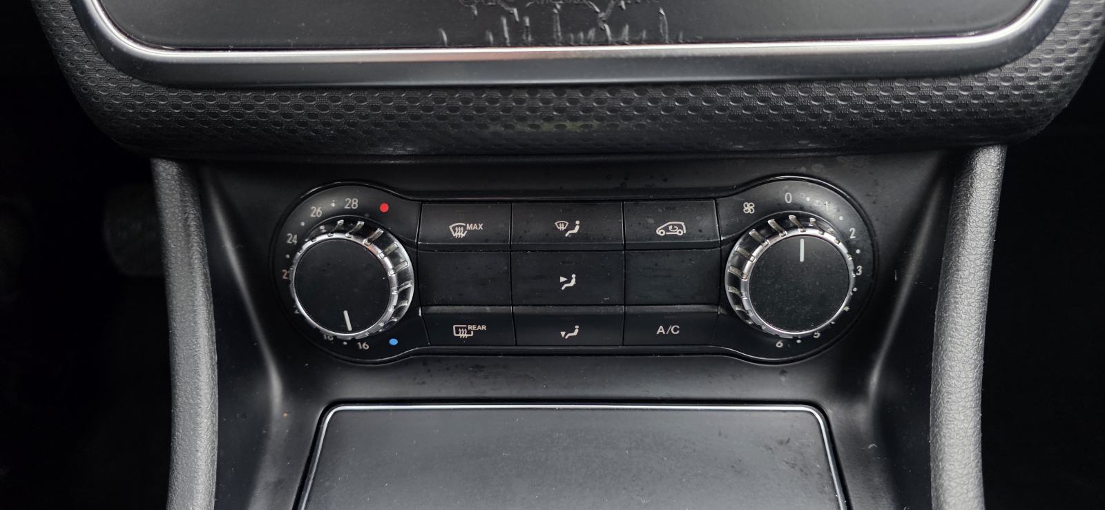 Mercedes A160d, F1 AUTOMATIC., AUT. KLIMA, NAVI, TEMP, KAM, JAMSTVO..., fotografija 18