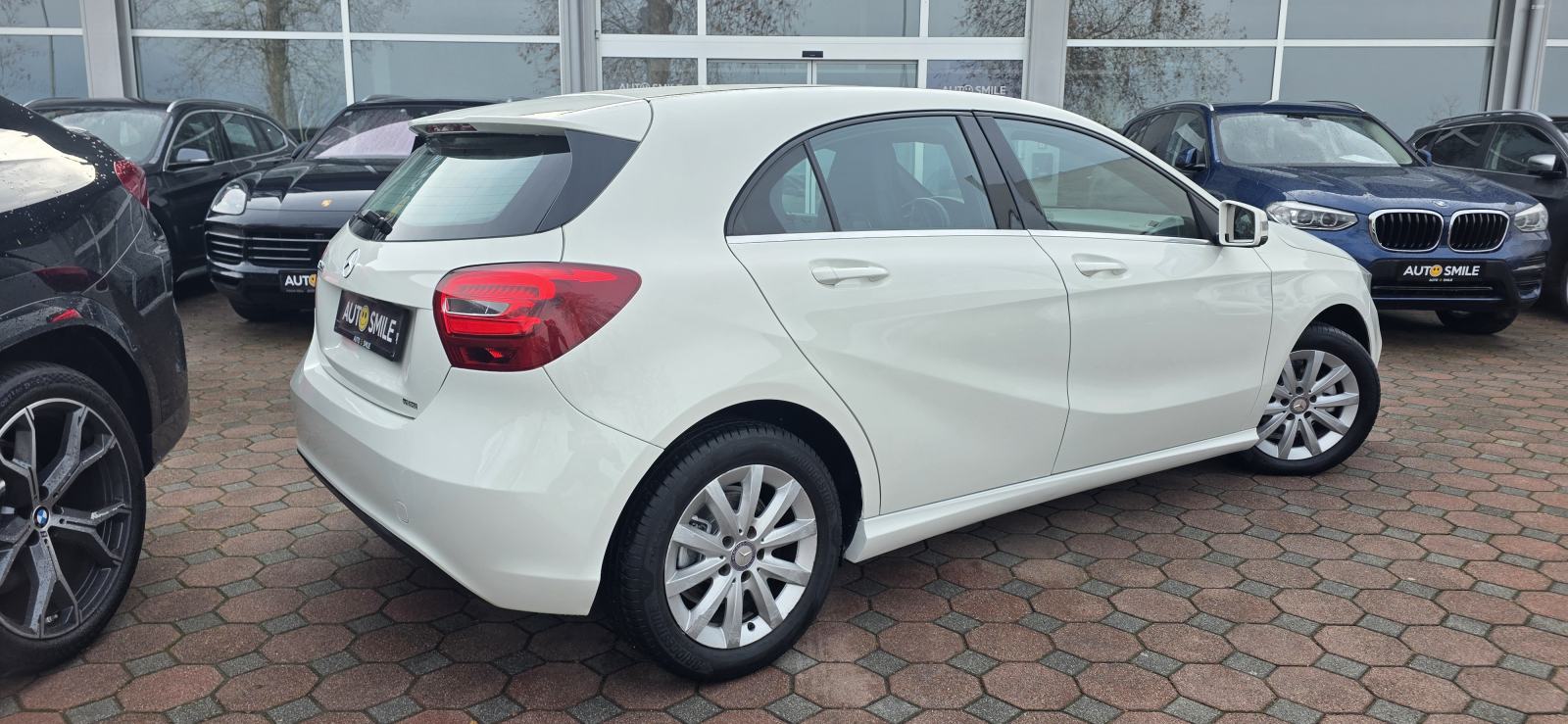 Mercedes A160d, F1 AUTOMATIC., AUT. KLIMA, NAVI, TEMP, KAM, JAMSTVO..., fotografija 6