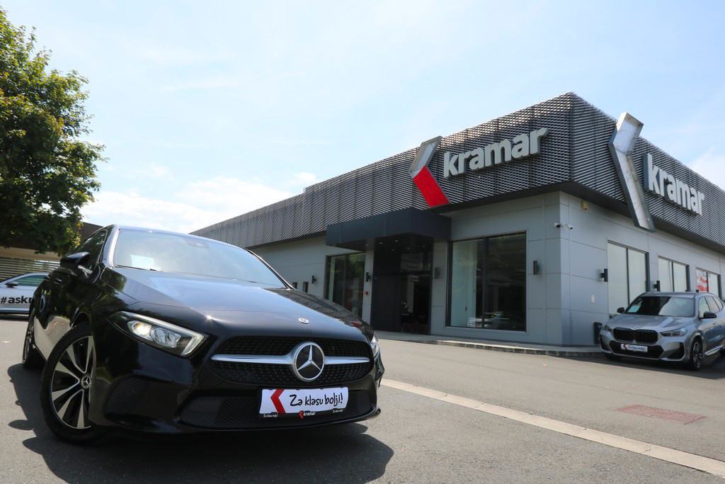 Mercedes A 180 2.0 D 8G-Tronic Sportpaket Style -Full LED-, fotografija 19