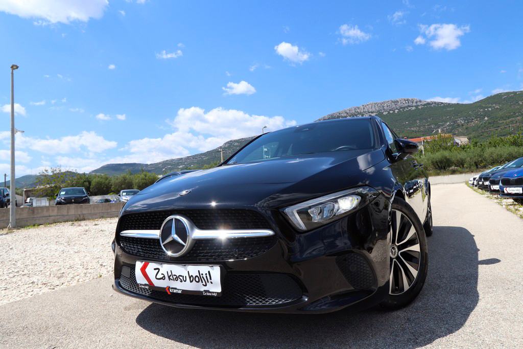 Mercedes A 180 2.0 D 8G-Tronic Sportpaket Style -Full LED-, fotografija 18
