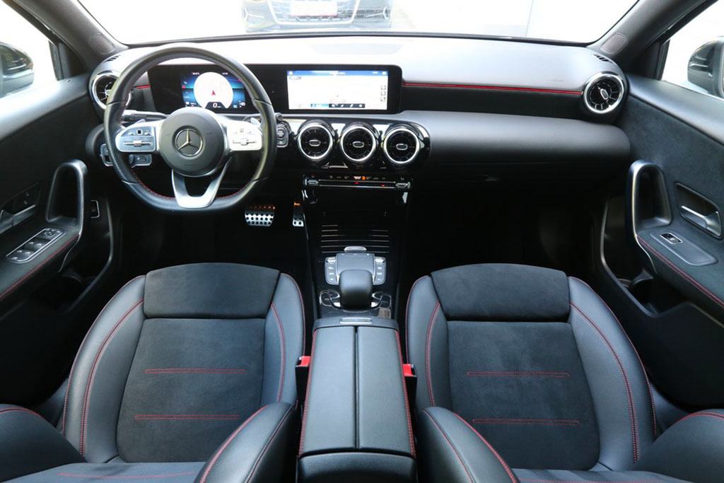 Mercedes A 180 2.0 D Limuzina 8G-Tronic AMG Line -Full LED-, fotografija 5