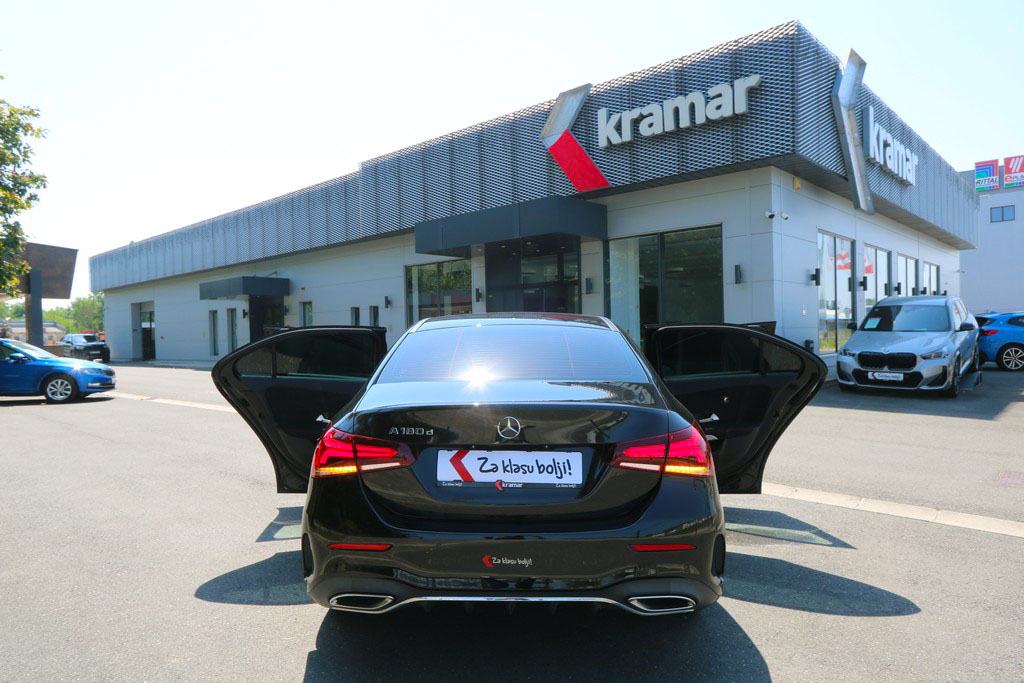 Mercedes A 180 2.0 D Limuzina 8G-Tronic AMG Line -Full LED-, fotografija 17