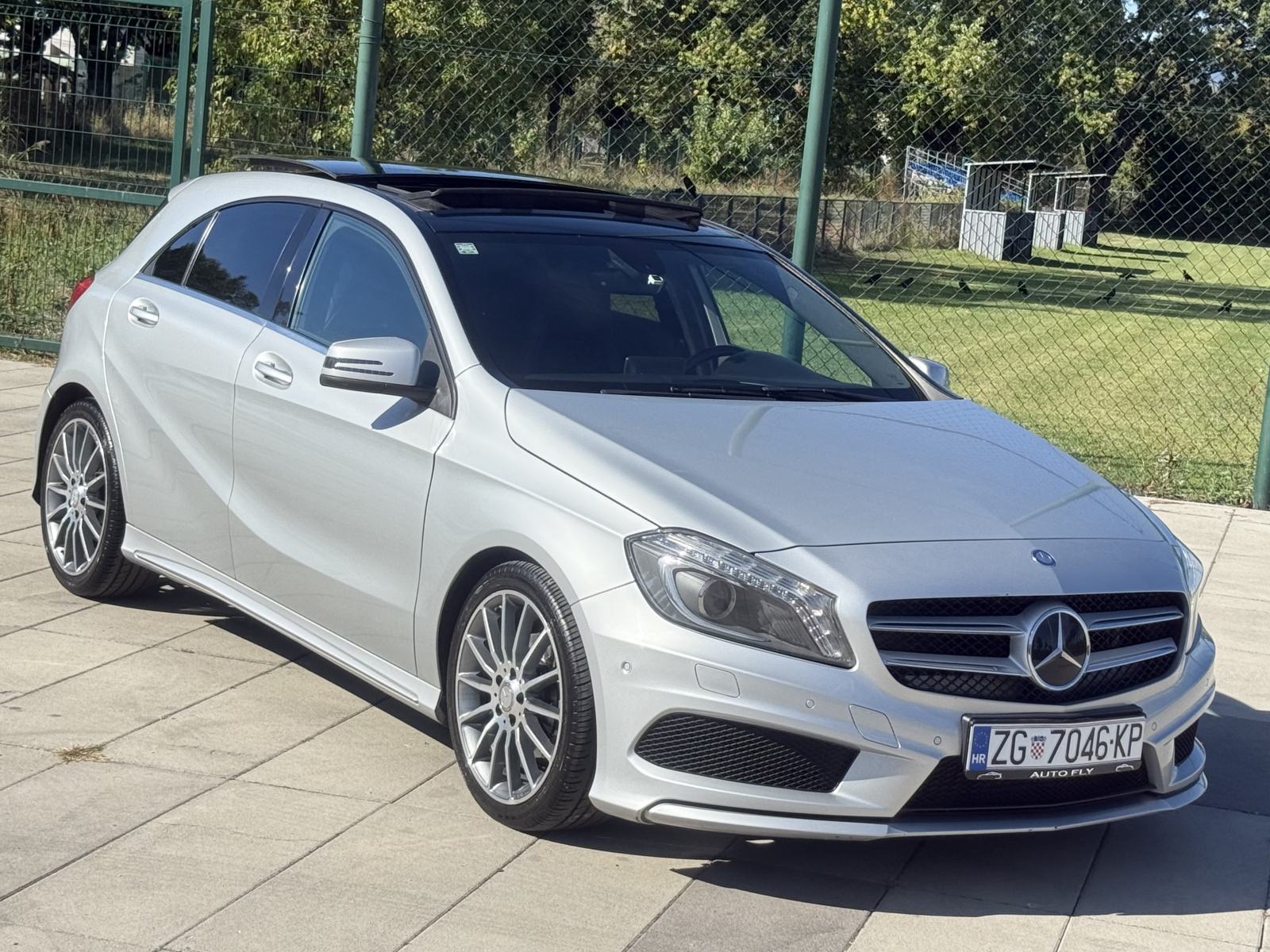 MERCEDES A 200CDI* AUTOMATIC*100KW/136KS*AMG*REG 5/27*PANORAMA* ALU 18, fotografija 7