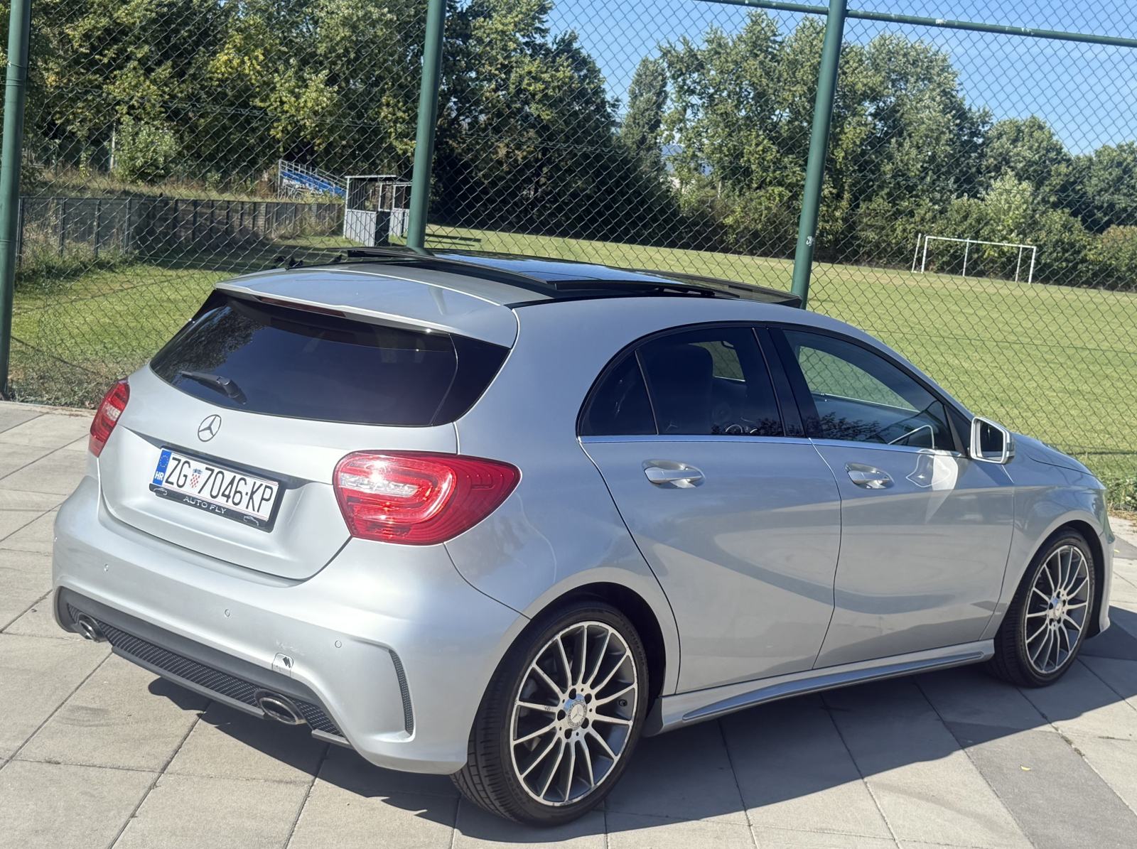MERCEDES A 200CDI* AUTOMATIC*100KW/136KS*AMG*REG 5/27*PANORAMA* ALU 18, fotografija 5