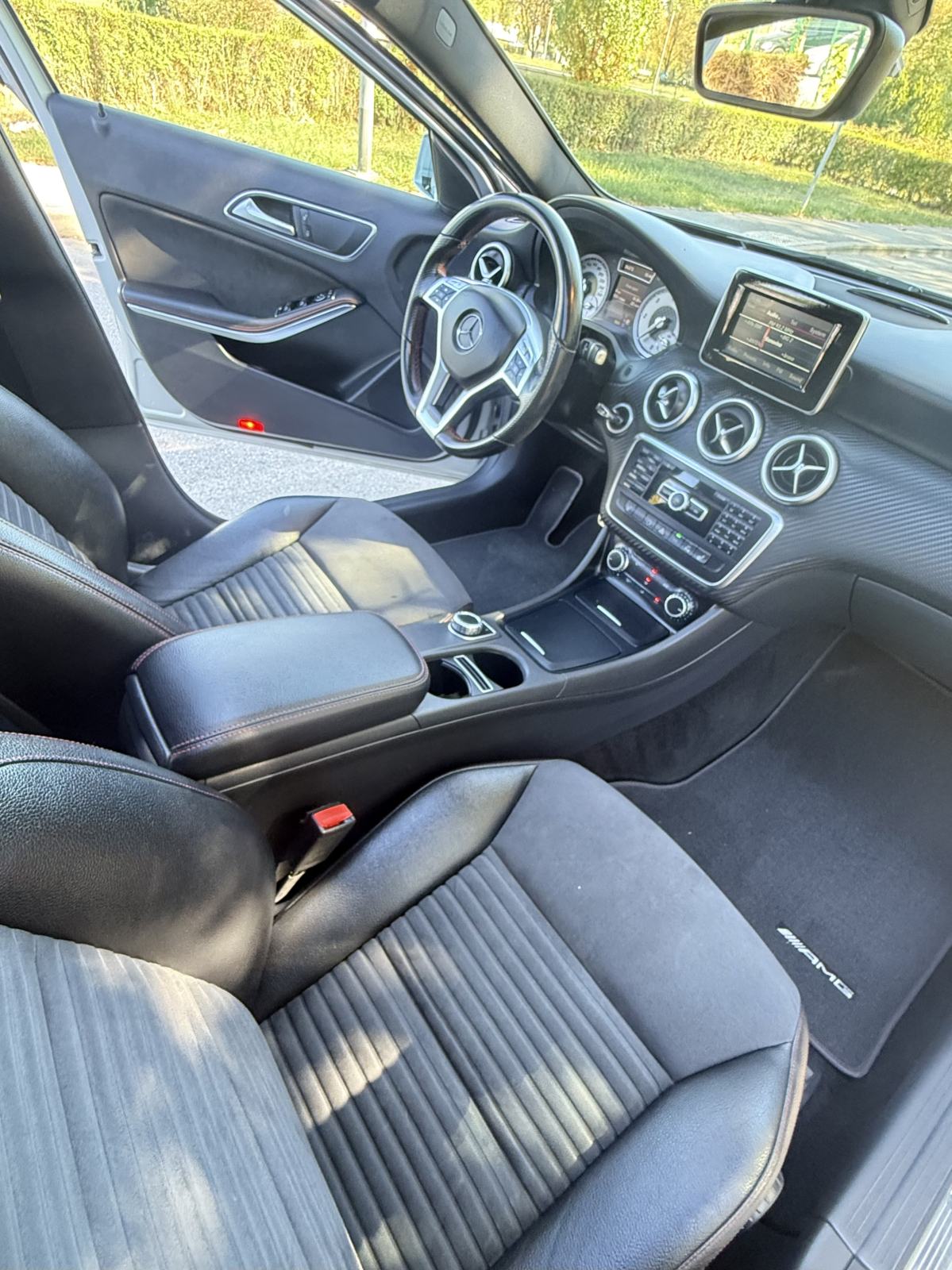 MERCEDES A 200CDI* AUTOMATIC*100KW/136KS*AMG*REG 5/27*PANORAMA* ALU 18, fotografija 11
