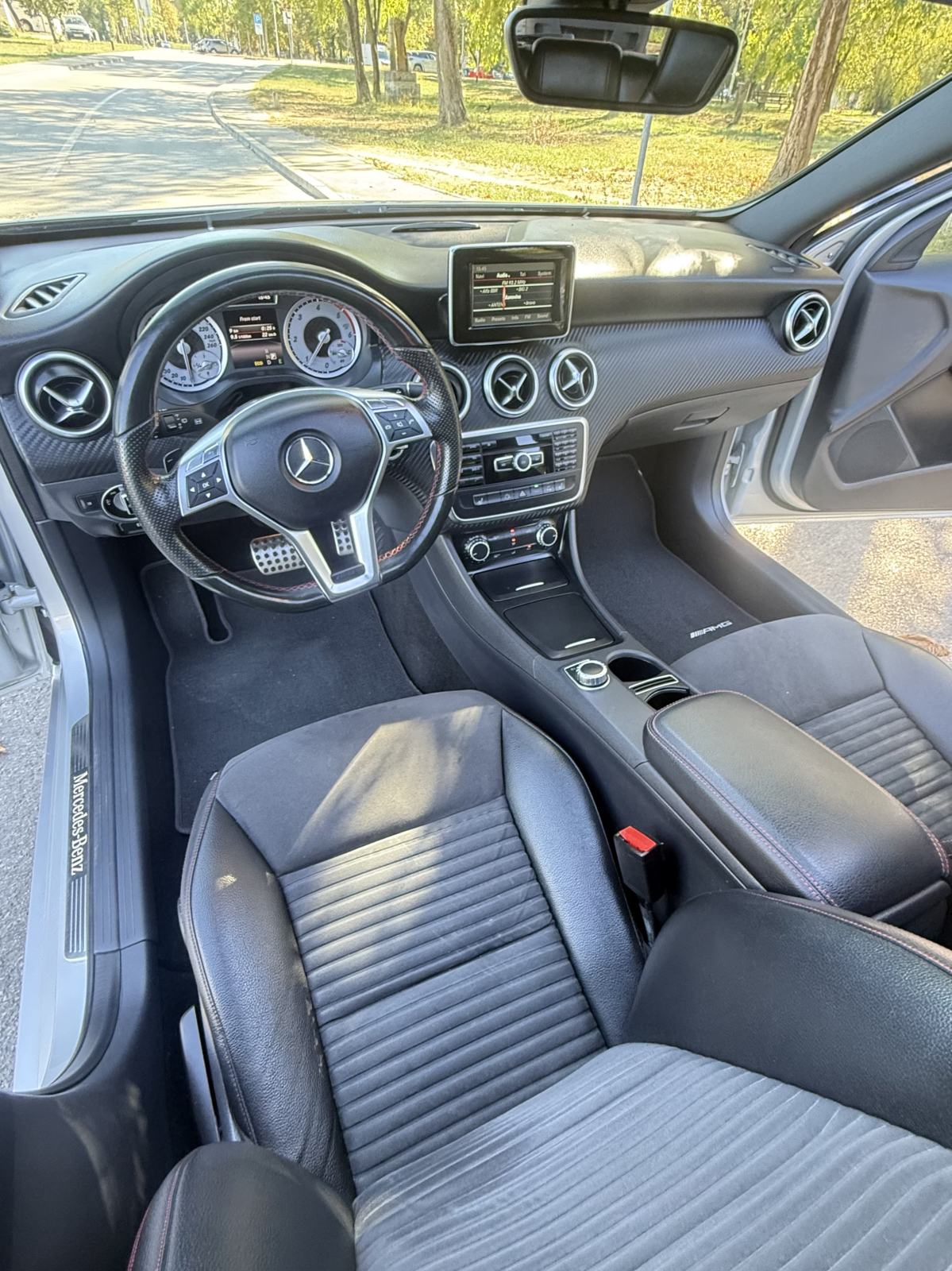 MERCEDES A 200CDI* AUTOMATIC*100KW/136KS*AMG*REG 5/27*PANORAMA* ALU 18, fotografija 12