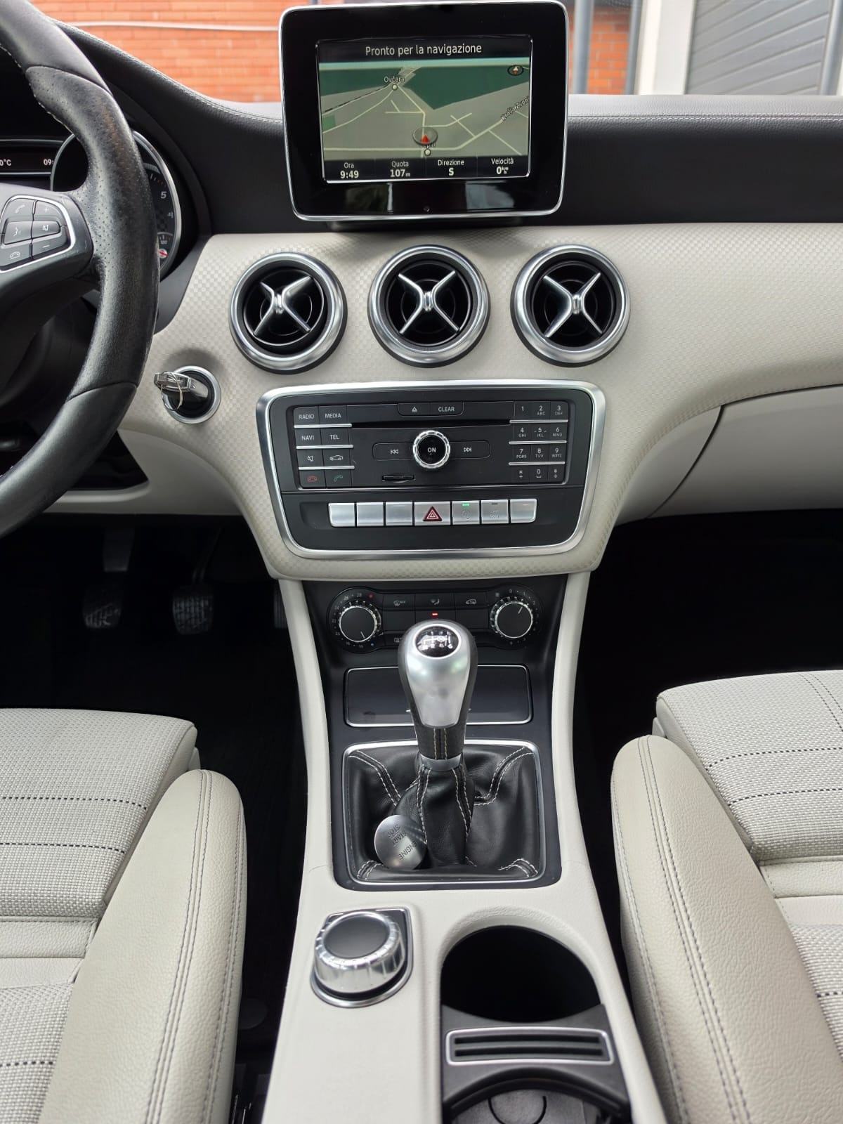 Mercedes A-klasa 160Dizel 85kw 110ks 2017.God, fotografija 10