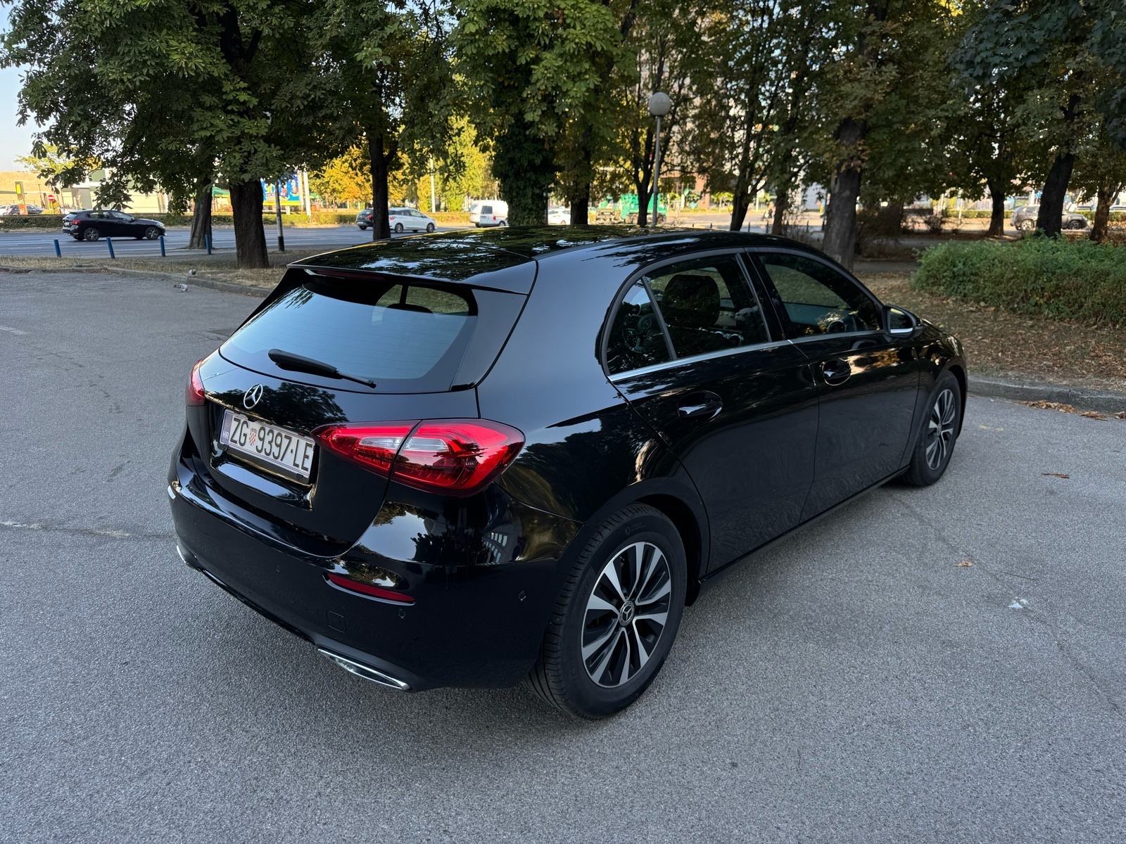 Mercedes A klasa 160d LED•KAMERA•NAVI•WIDESCREEN, fotografija 7