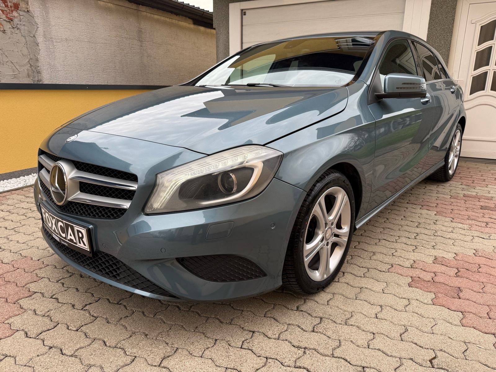 MERCEDES A180 URBAN SPORT 80kw 2013g NAVI MF LED TOP STANJE, fotografija 4