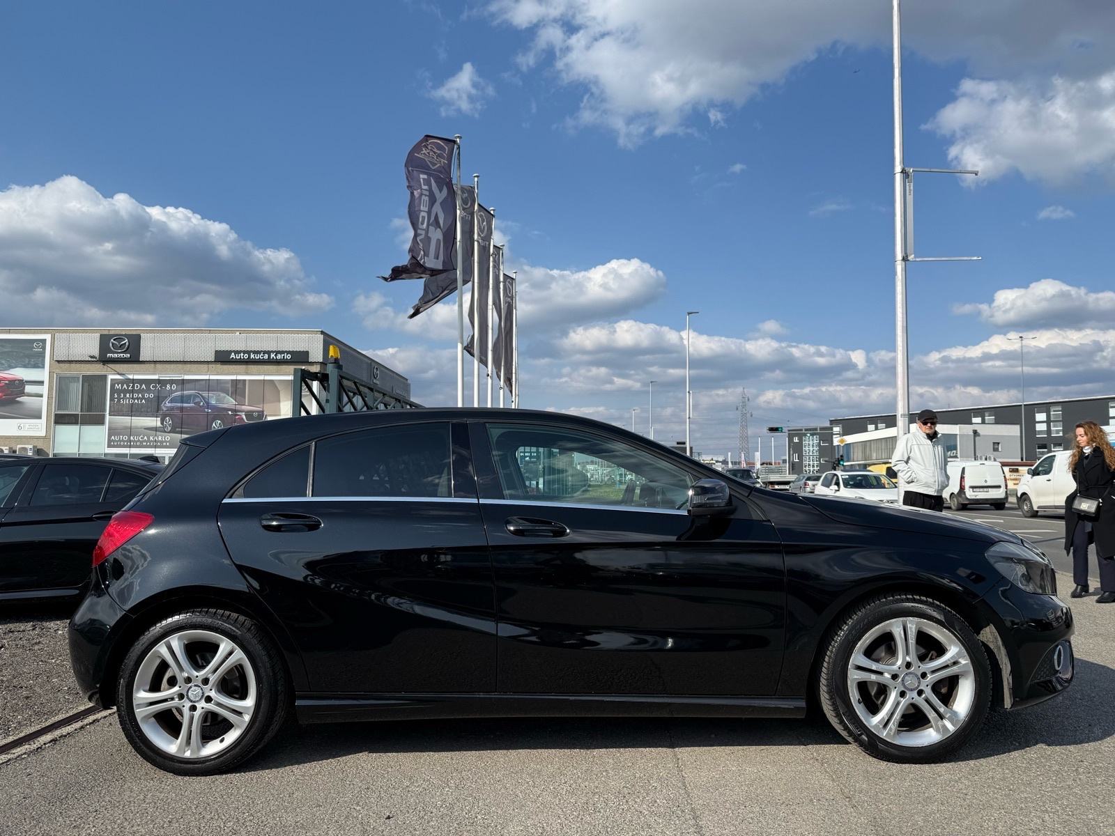 Mercedes A180CDI AUTOMATIK °NAVIGACIJA°KOŽA°PRVI VLASNIK°NIJE UVOZ°, pogled izvana - slika 5
