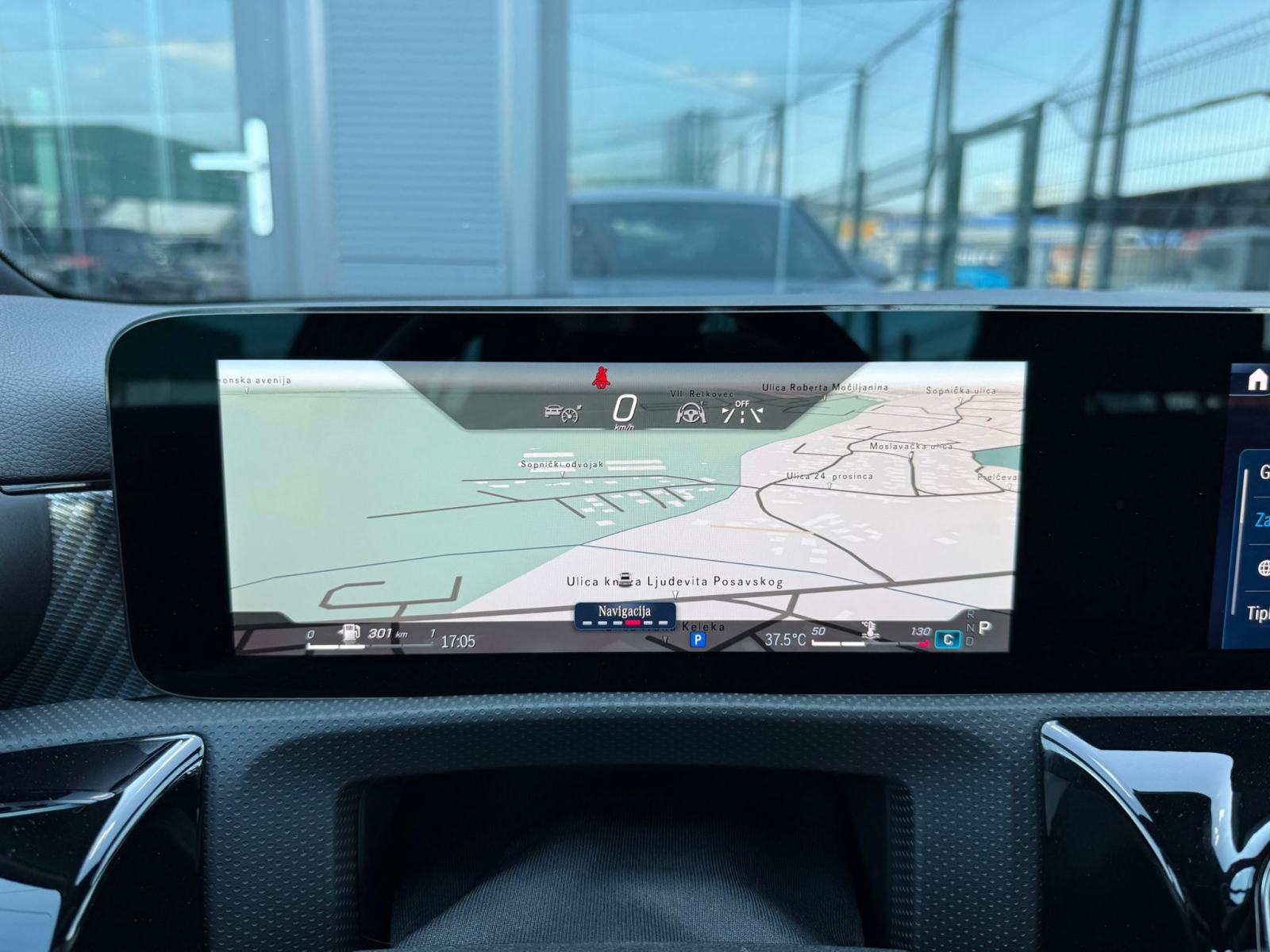 Mercedes A180d AUTOMATIK °WIDESCREEN°KOŽA°LED°KAMERA°LEASING°, fotografija 16