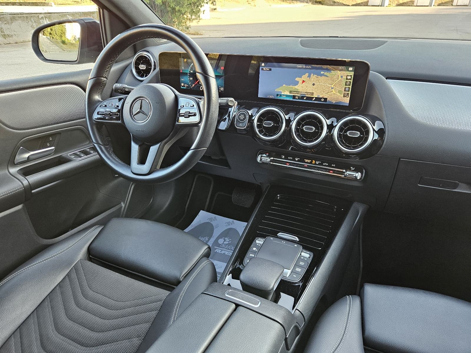 MERCEDES B 180 • AUTOMATIK • SAMO 80.000 KM • FULL OPREMA • JAMSTVO, fotografija 18