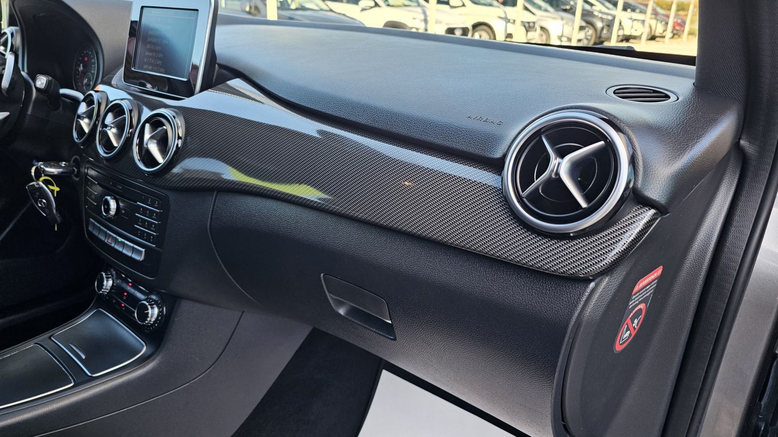 Mercedes B 180 CDI AMG,KLIMA.LED,TEMPOMAT,ALU 18,NAVI,PDC,JAMSTVO, fotografija 20