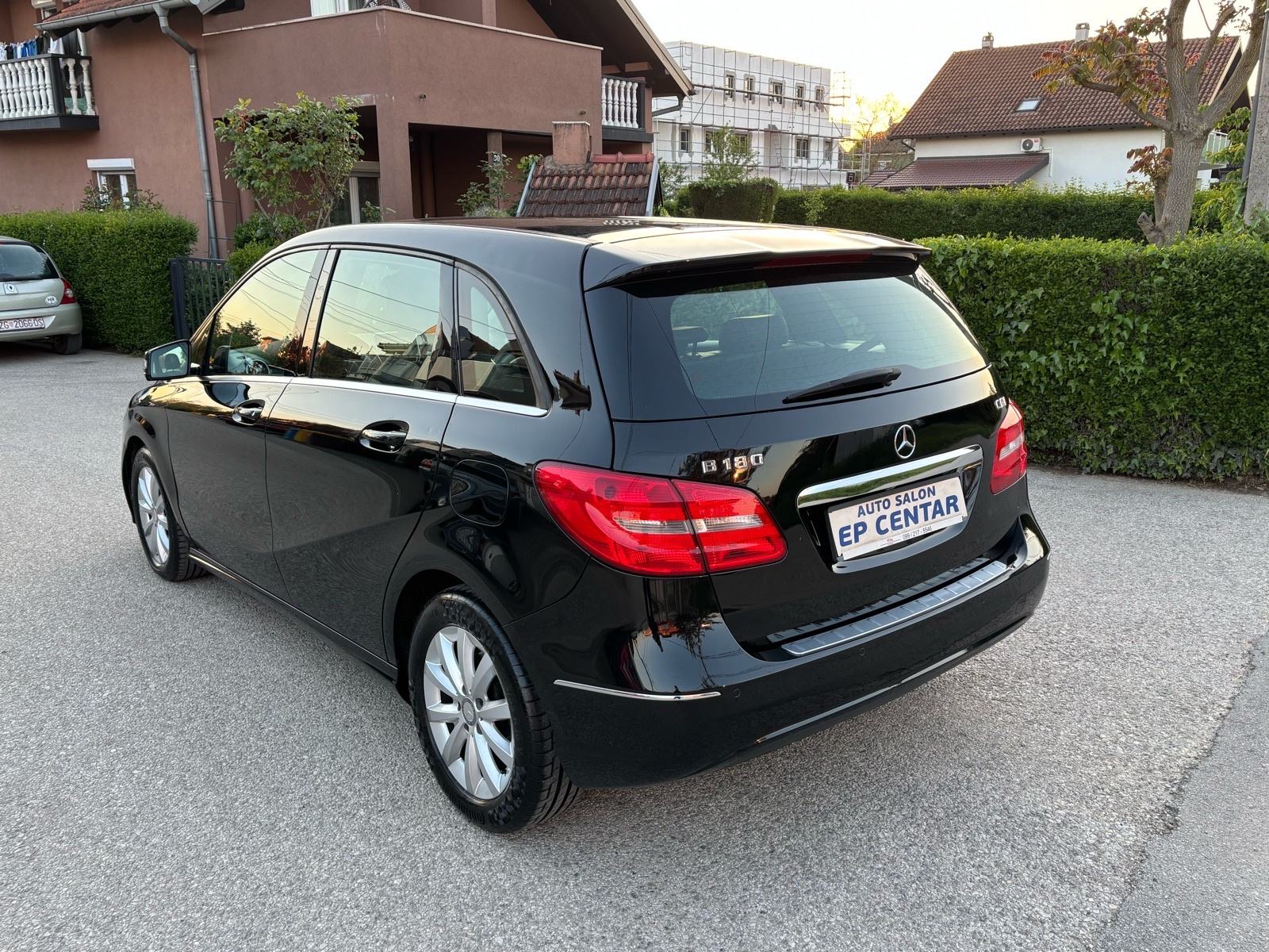 Mercedes B 180 CDI,MB motor,Koža,Kamera!, fotografija 10