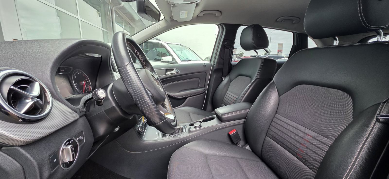 Mercedes B200 CDI, 6 BRZINA, LED, KLIMA, NAVI, 2XPDC, KAM, JAMSTVO..., fotografija 12