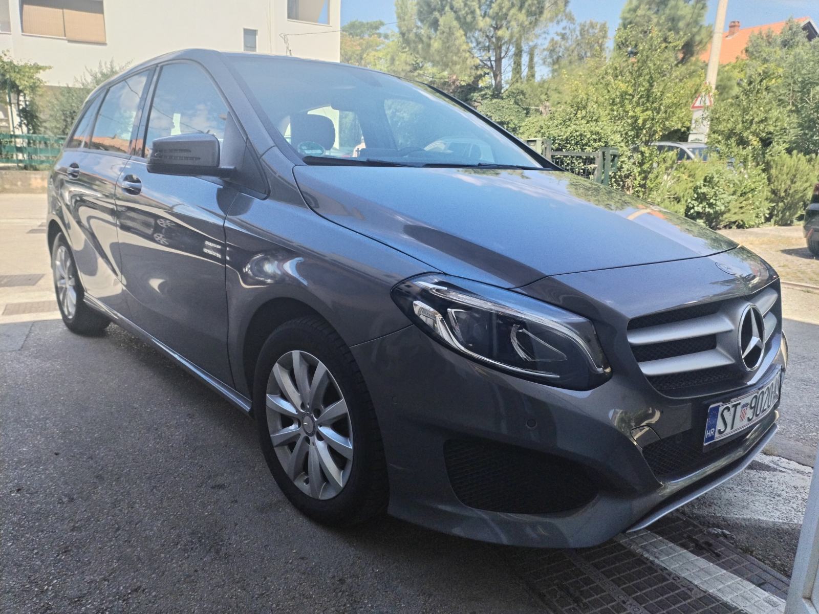 MERCEDES B 200CDI FACELIFT AUTOMATIK EXCLUZIVE PAKET MERCEDES MOTOR, fotografija 2