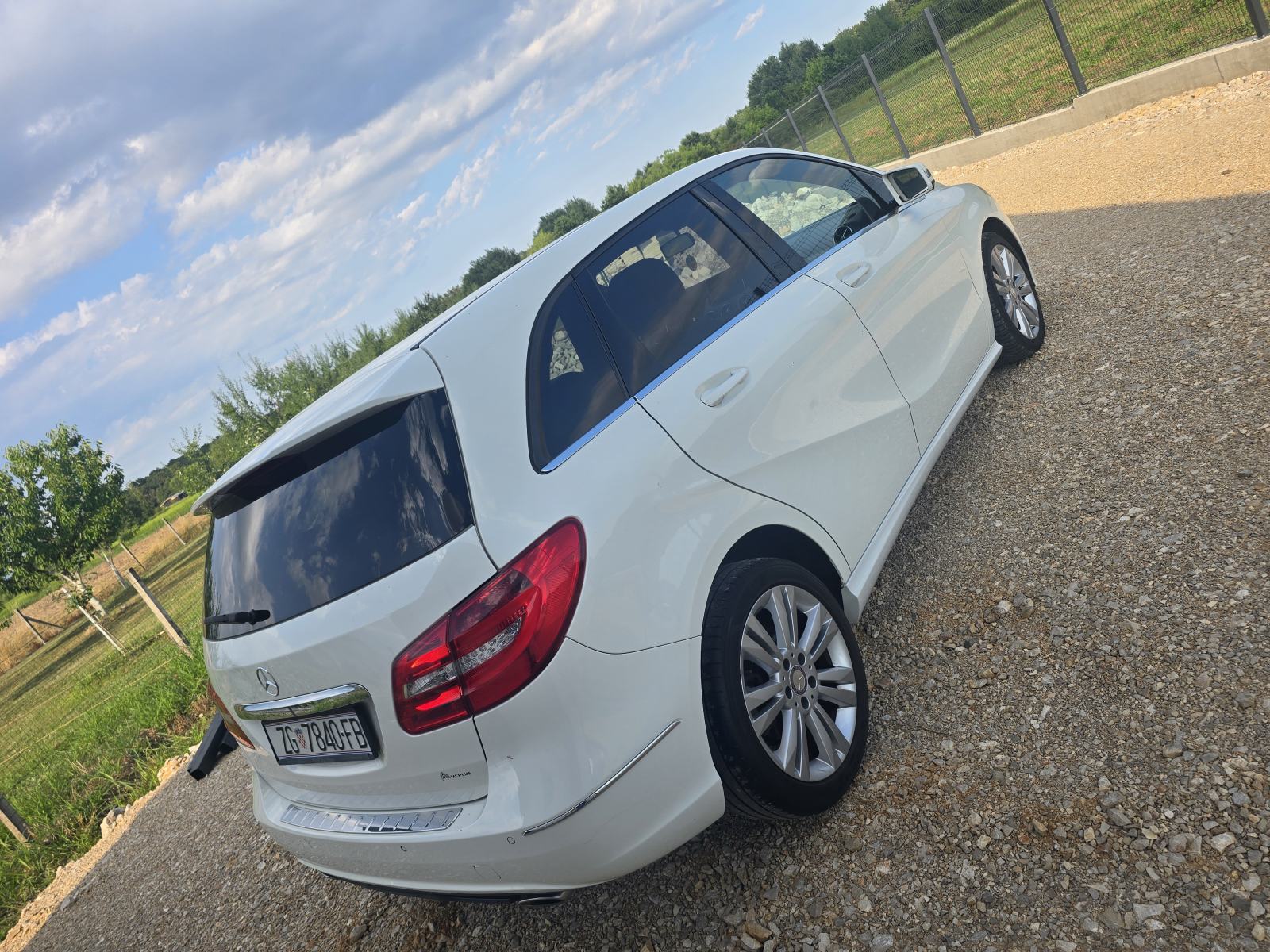 Mercedes-B-klasa 180 CDI Automatik,Nije uvoz,Bi-Xsenon,Koza,Alu-Felge, fotografija 8