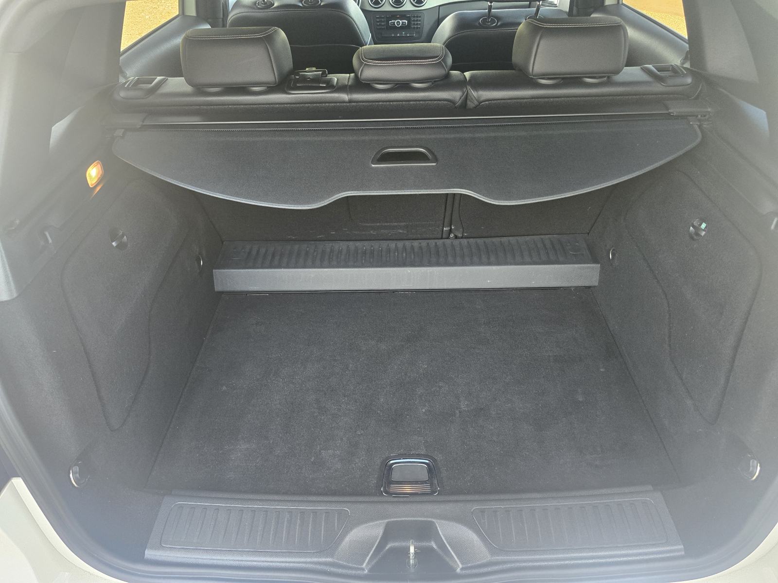 Mercedes-B-klasa 180 CDI Automatik,Nije uvoz,Bi-Xsenon,Koza,Alu-Felge, fotografija 15