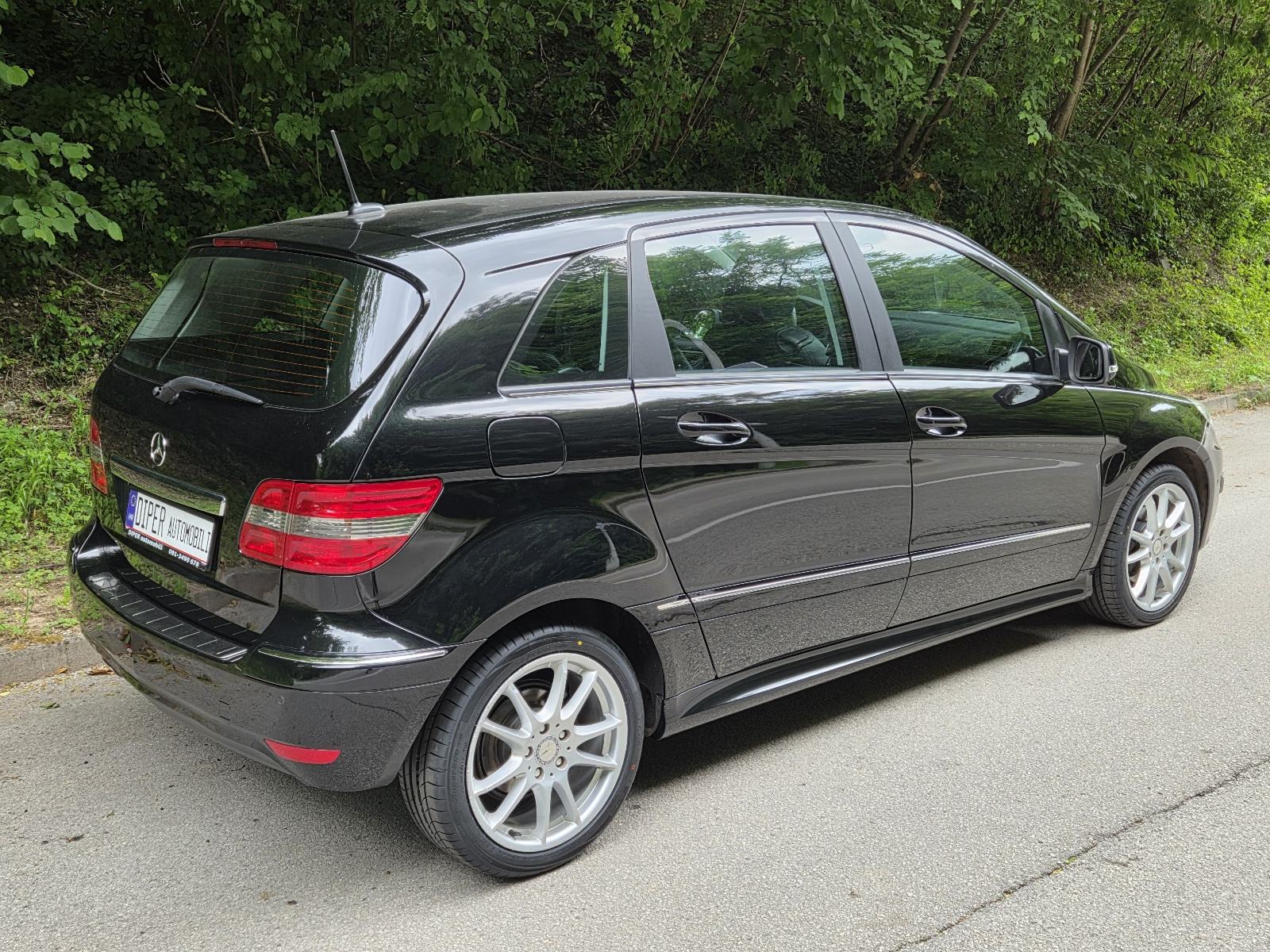 MERCEDES B KLASA 180 cdi REGISTRIRAN GODINU DANA, fotografija 5