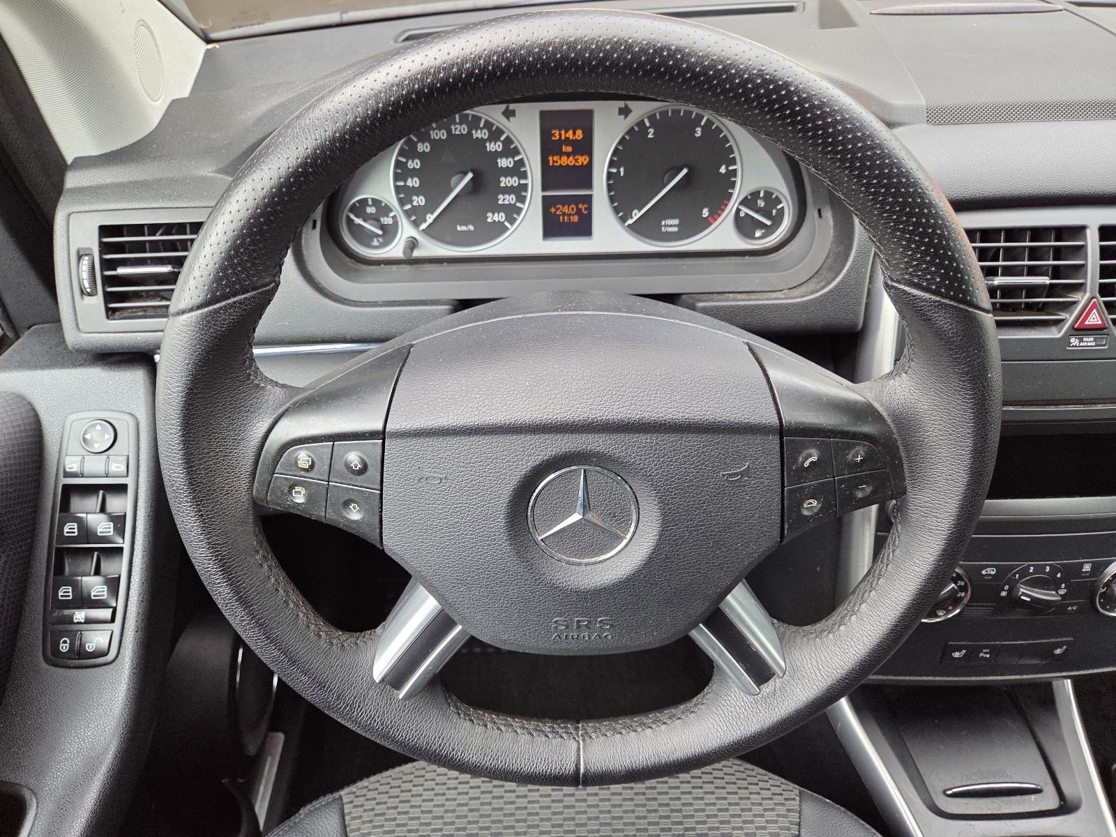 MERCEDES B KLASA 180 cdi REGISTRIRAN GODINU DANA, fotografija 9