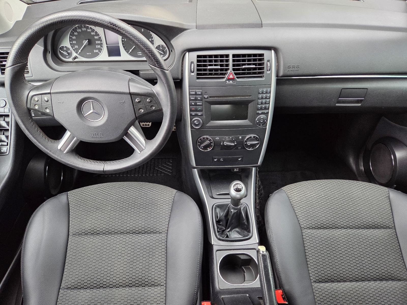 MERCEDES B KLASA 180 cdi REGISTRIRAN GODINU DANA, fotografija 14