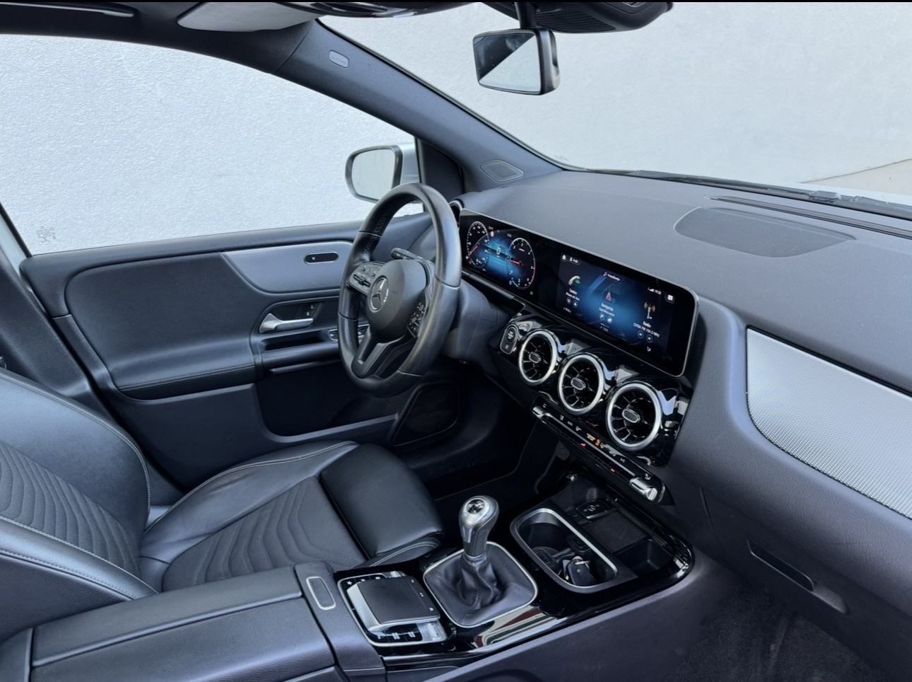 Mercedes B Klasa 180d PANORAMA-LED-MRTVI KUT-WIDESCREEN, fotografija 12