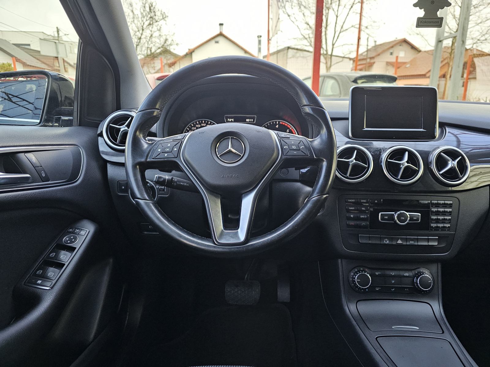 MERCEDES*B180 CDI*AUTOMATIC-F1-7G TRONIC*NAVI*ALU*KAMERA*8990E, fotografija 19