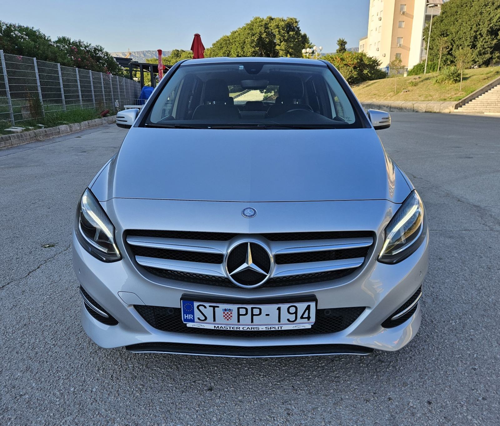 MERCEDES B180 CDI • URBAN • REDIZAJN • SAMO 147.000 KM • JAMSTVO, fotografija 6