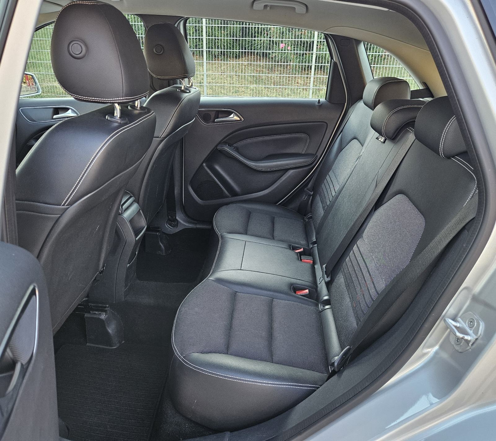 MERCEDES B180 CDI • URBAN • REDIZAJN • SAMO 147.000 KM • JAMSTVO, fotografija 15