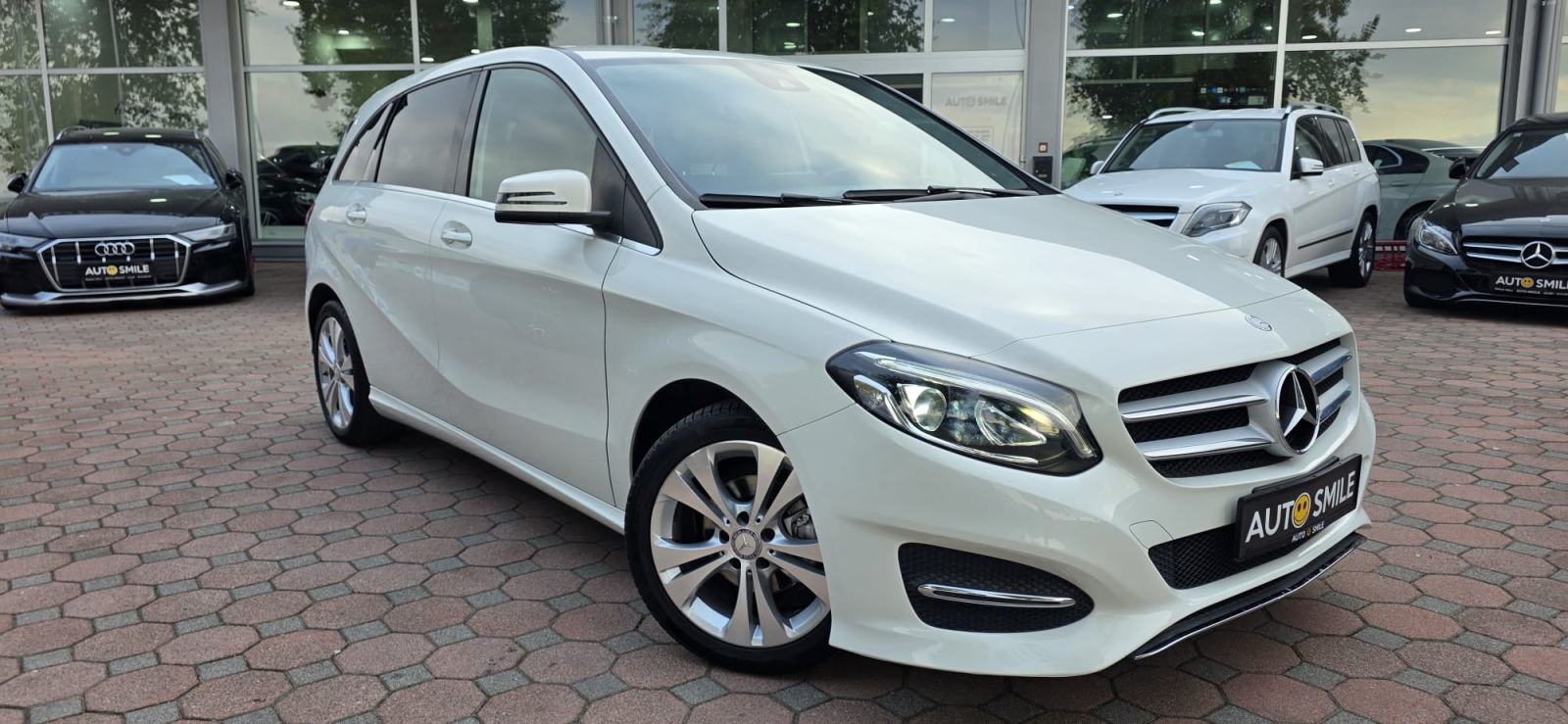 Mercedes B180d, 6 BRZINA, FULL LED, NAVI, LANE ASS, KAM, JAMSTVO..., fotografija 8