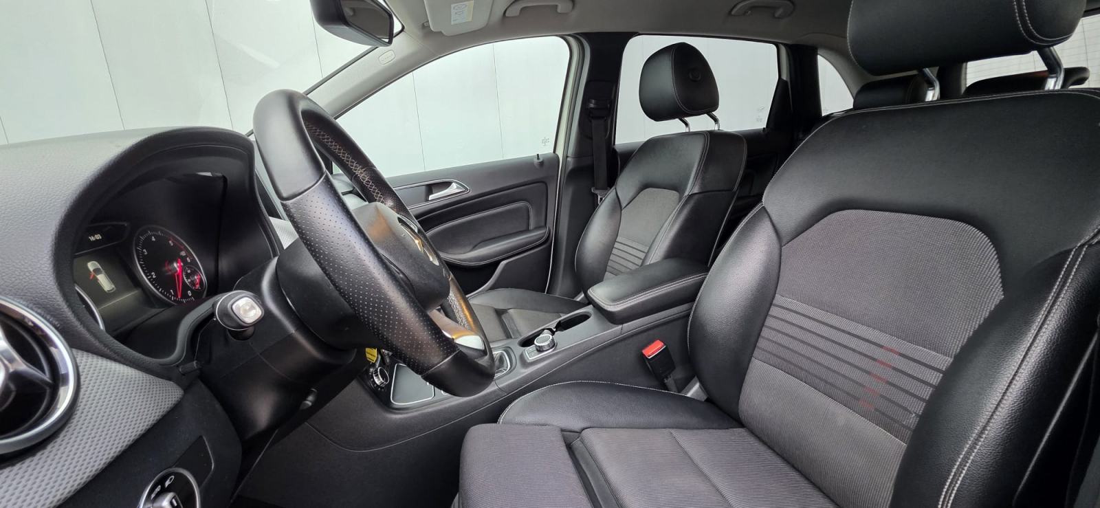 Mercedes B180d, 6 BRZINA, FULL LED, NAVI, LANE ASS, KAM, JAMSTVO..., fotografija 12
