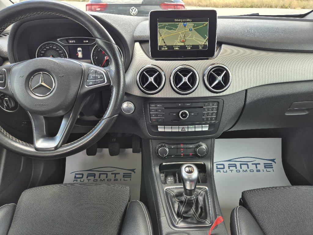 Mercedes B200 CDI SPORT, NAVIGACIJA, KAMERA, PDC, POLUKOŽA, SERVISNA, fotografija 10