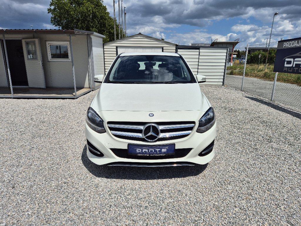 Mercedes B200 CDI SPORT, NAVIGACIJA, KAMERA, PDC, POLUKOŽA, SERVISNA, pogled izvana - slika 2