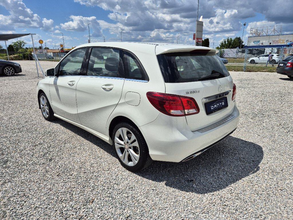 Mercedes B200 CDI SPORT, NAVIGACIJA, KAMERA, PDC, POLUKOŽA, SERVISNA, pogled izvana - slika 4
