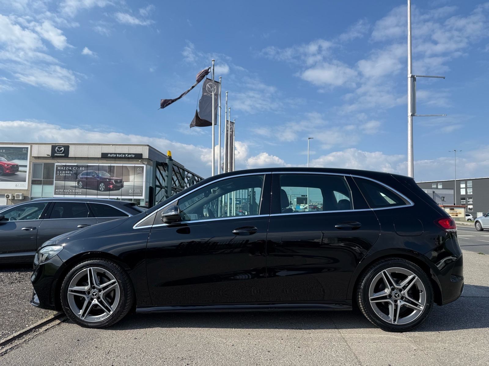 Mercedes B200d AUTOMATIK AMG °NAVI°JAMSTVO 12MJ°LEASING BEZ UČEŠĆA°, fotografija 4