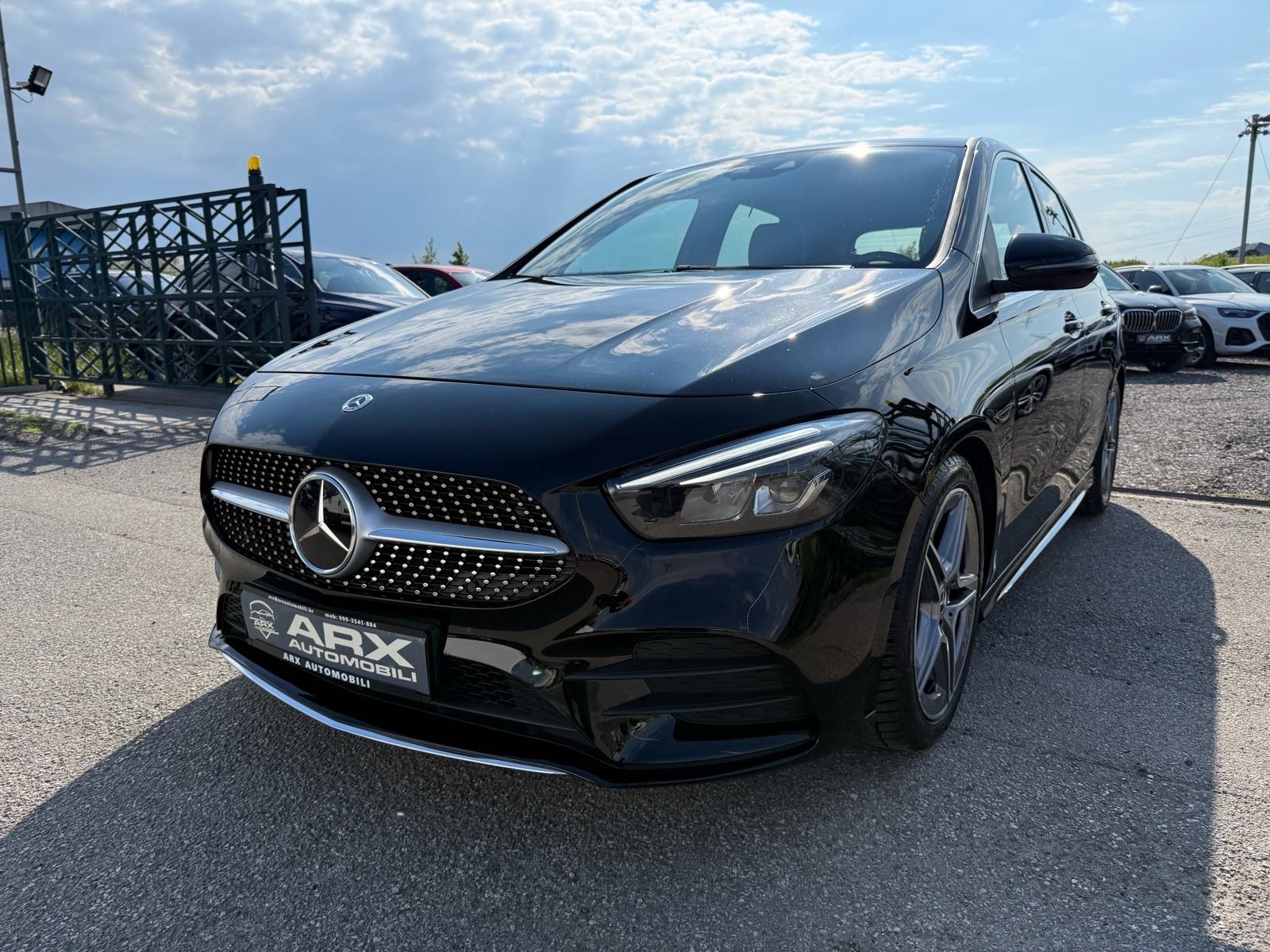 Mercedes B200d AUTOMATIK AMG °NAVI°JAMSTVO 12MJ°LEASING BEZ UČEŠĆA°, fotografija 3