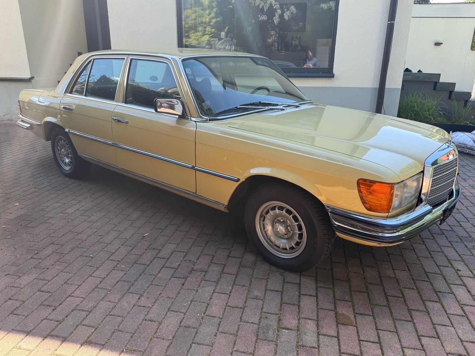 Mercedes-Benz W116 280 automatik, pogled izvana - slika 5